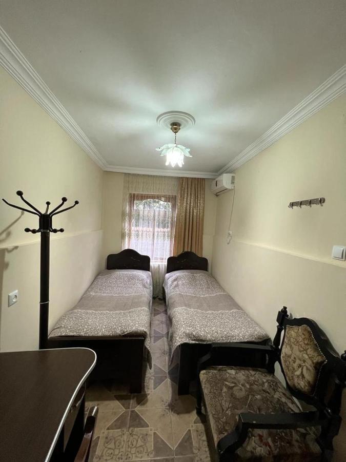 Linda Guest House 巴统 外观 照片
